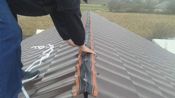 Lucrari de montare si reparatii acoperisuri